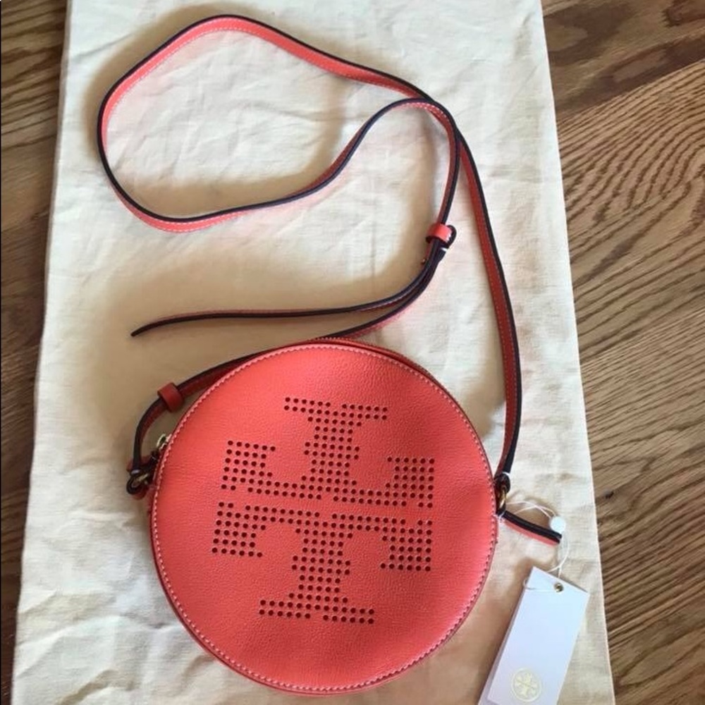 Tory Burch side purse!